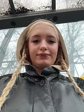 Milkyy wway online show from 11-18-25, 06:39