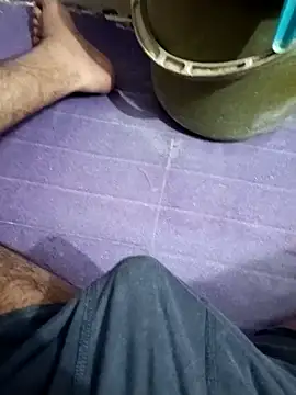 Naresh00766 online show from 12-18-25, 08:34