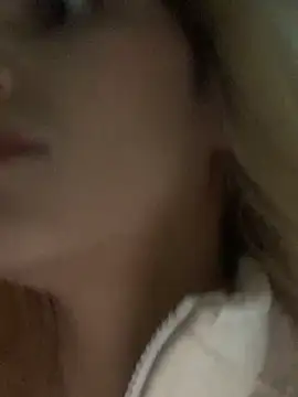 Lolitaxlola online show from 11-17-25, 09:13