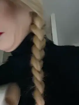 Lolitaxlola online show from 04-05-26, 08:37