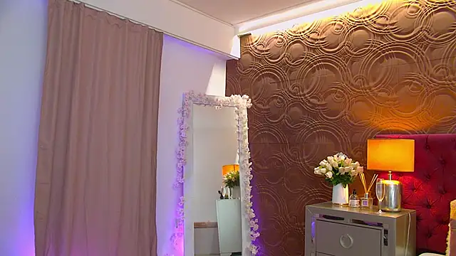 IrisMonn online show from 10-18-25, 05:20