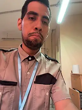 EnriquePersian197 online show from 06-18-26, 02:55