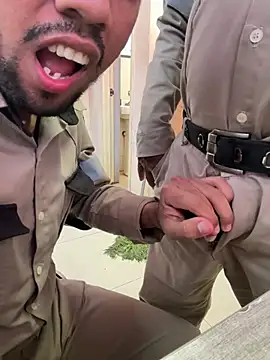 Snapshot of EnriquePersian197 chatting on 03-13-25, 10:32 EnriquePersian197 online show from 03-13-25, 10:32