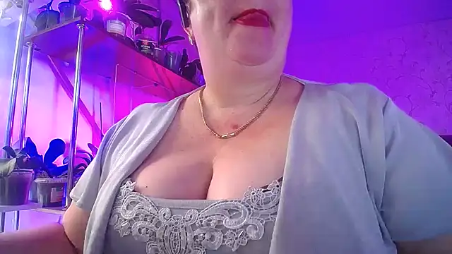 Snapshot of _Sweet_Woman chatting on 07-18-26, 05:27 Sweet Woman online show from 07-18-26, 05:27