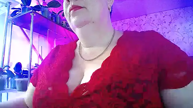 Snapshot of _Sweet_Woman chatting on 06-15-26, 04:56 Sweet Woman online show from 06-15-26, 04:56