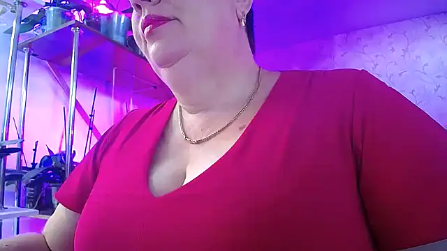 Snapshot of _Sweet_Woman chatting on 09-23-25, 04:30  Sweet Woman online show from 09-23-25, 04:30