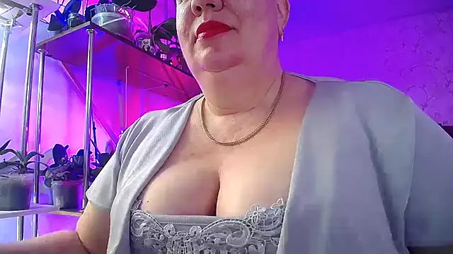  Sweet Woman online show from 02-15-26, 11:09