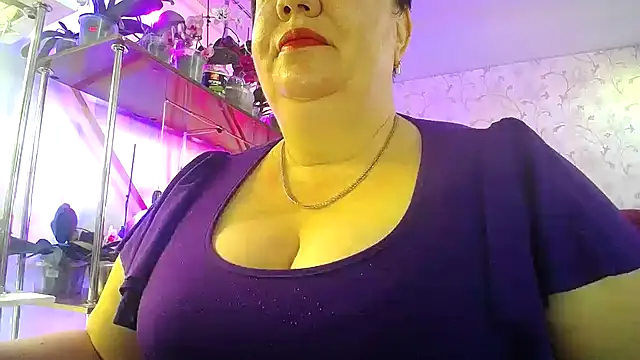 Snapshot of _Sweet_Woman chatting on 04-25-26, 06:05 Sweet Woman online show from 04-25-26, 06:05