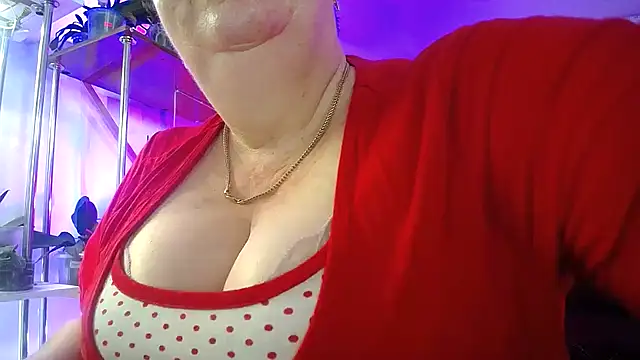 Snapshot of _Sweet_Woman chatting on 05-18-26, 05:02 Sweet Woman online show from 05-18-26, 05:02