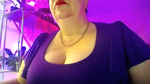  Sweet Woman online show from 03-30-26, 04:25