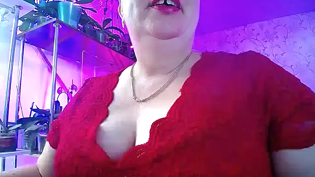 Snapshot of _Sweet_Woman chatting on 09-20-25, 05:01  Sweet Woman online show from 09-20-25, 05:01