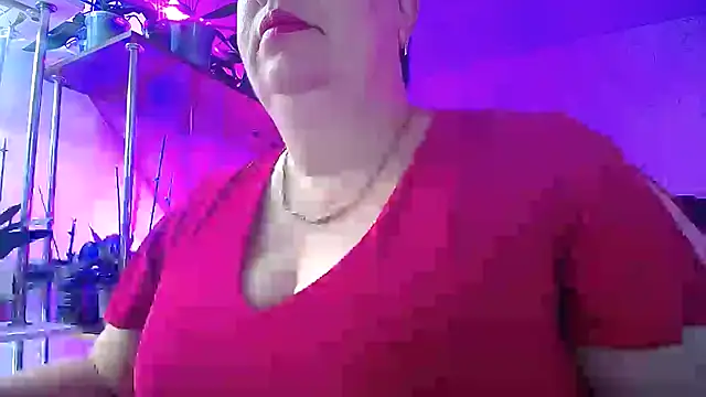 Snapshot of _Sweet_Woman chatting on 09-29-25, 04:30  Sweet Woman online show from 09-29-25, 04:30