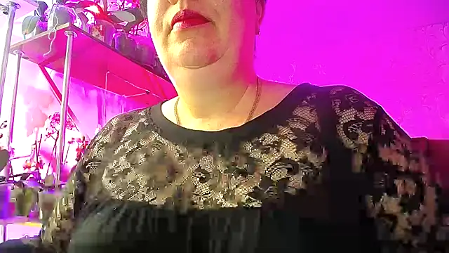 Snapshot of _Sweet_Woman chatting on 03-04-25, 04:27  Sweet Woman online show from 03-04-25, 04:27