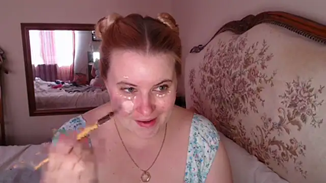Snapshot of JosieAndYou chatting on 04-05-26, 10:33 JosieAndYou online show from 04-05-26, 10:33