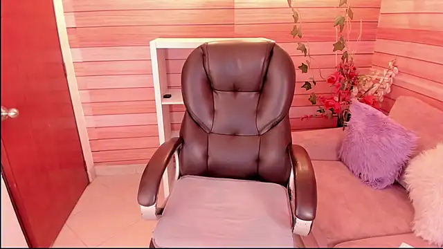 marien thomson  online show from 01-09-26, 01:34