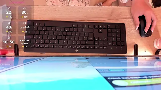 marien thomson  online show from 11-15-25, 02:04