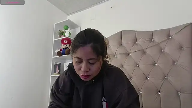 Sweet Orianaa online show from 06-15-26, 08:19