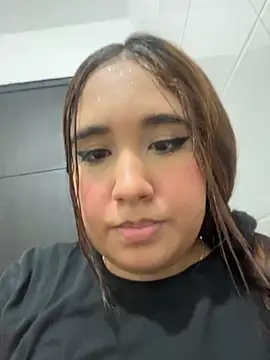 melyescobar online show from 10-27-25, 03:29