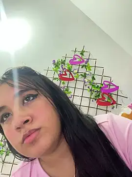 Snapshot of melyescobar chatting on 03-05-25, 12:11 melyescobar online show from 03-05-25, 12:11