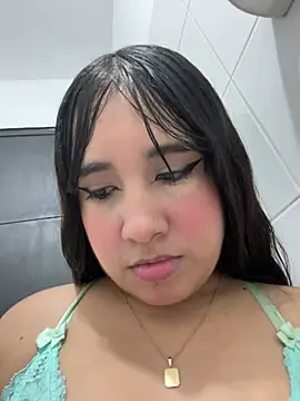 melyescobar online show from 07-18-26, 03:59
