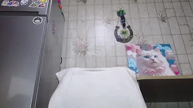 Ariaa AngelX online show from 10-29-25, 09:58