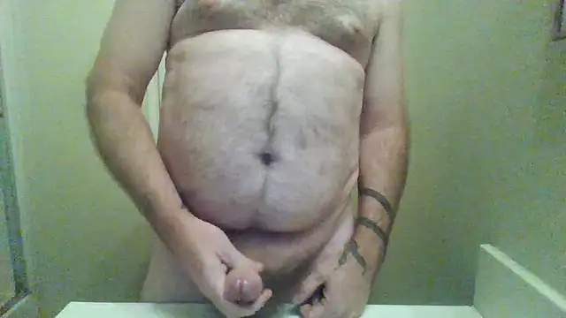 Snapshot of WatchinU82 chatting on 10-07-25, 04:13 WatchinU82 online show from 10-07-25, 04:13