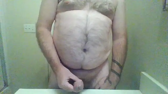 Snapshot of WatchinU82 chatting on 10-09-25, 04:24 WatchinU82 online show from 10-09-25, 04:24