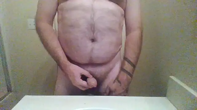 Snapshot of WatchinU82 chatting on 10-05-25, 05:09 WatchinU82 online show from 10-05-25, 05:09