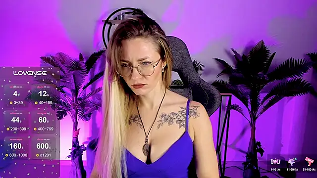 LadyIzabel online show from 12-16-24, 05:59