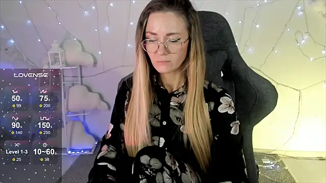 LadyIzabel online show from 02-03-25, 11:31