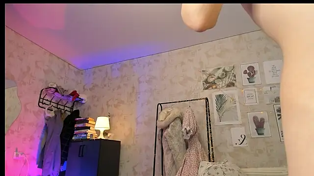 Snapshot of Luafy_Toddy chatting on 11-13-25, 03:10 Luafy Toddy online show from 11-13-25, 03:10