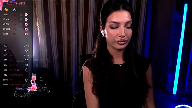 Laura Bess online show from 11-29-25, 10:21