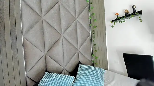 BriaConner  online show from 03-20-26, 03:40