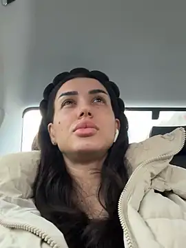 Snapshot of Addictive_T chatting on 02-06-25, 02:04 Addictive T online show from 02-06-25, 02:04