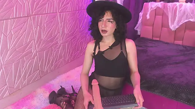 Angellike doll online show from 10-17-25, 06:53