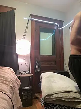 Snapshot of freakyPR chatting on 02-04-25, 06:36 freakyPR online show from 02-04-25, 06:36