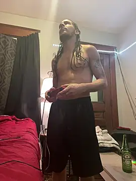 Snapshot of freakyPR chatting on 02-07-25, 12:42 freakyPR online show from 02-07-25, 12:42