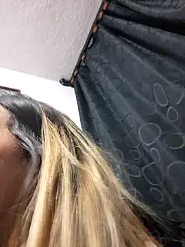 Snapshot of FULL_TENTATION_ chatting on 02-07-26, 06:32 FULL TENTATION online show from 02-07-26, 06:32