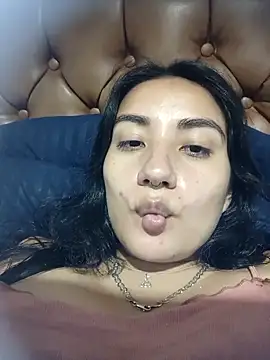 Hellen Alex online show from 04-10-26, 02:02