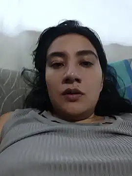 Hellen Alex online show from 11-20-25, 03:12