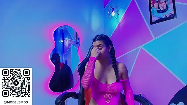 max ashley mds online show from 10-24-25, 01:54