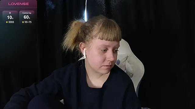 June shy0 online show from 04-21-26, 07:59