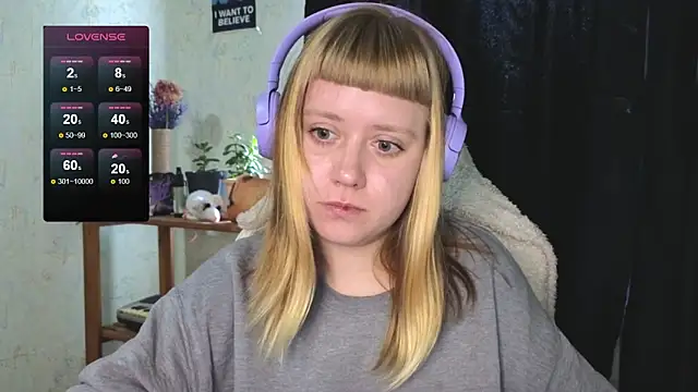 June shy0 online show from 09-27-25, 07:03