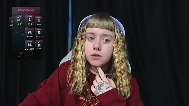 Snapshot of June_shy0 chatting on 01-16-26, 07:12 June shy0 online show from 01-16-26, 07:12