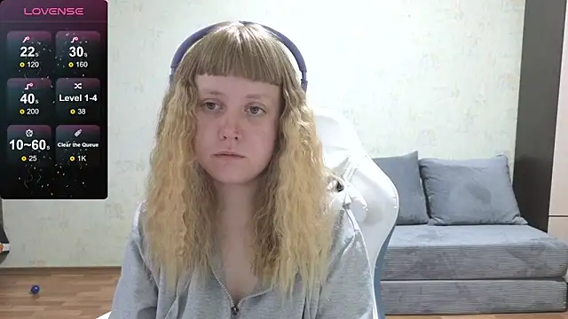 June shy0 online show from 05-17-26, 06:57