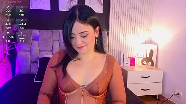 Emma gatess online show from 11-16-25, 12:21