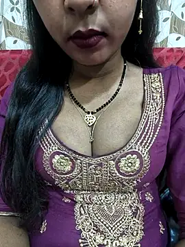 Snapshot of Sharmila-Singh chatting on 02-10-26, 05:56 Sharmila-Singh online show from 02-10-26, 05:56