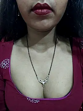 Snapshot of Sharmila-Singh chatting on 07-26-26, 07:37 Sharmila-Singh online show from 07-26-26, 07:37