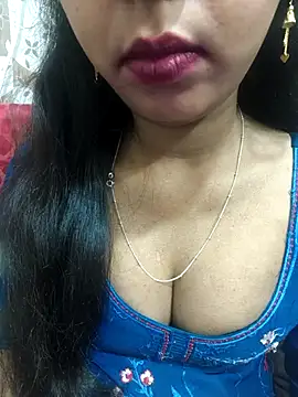 Snapshot of Sharmila-Singh chatting on 01-08-26, 06:36 Sharmila-Singh online show from 01-08-26, 06:36