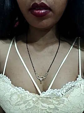Snapshot of Sharmila-Singh chatting on 07-15-26, 06:04 Sharmila-Singh online show from 07-15-26, 06:04